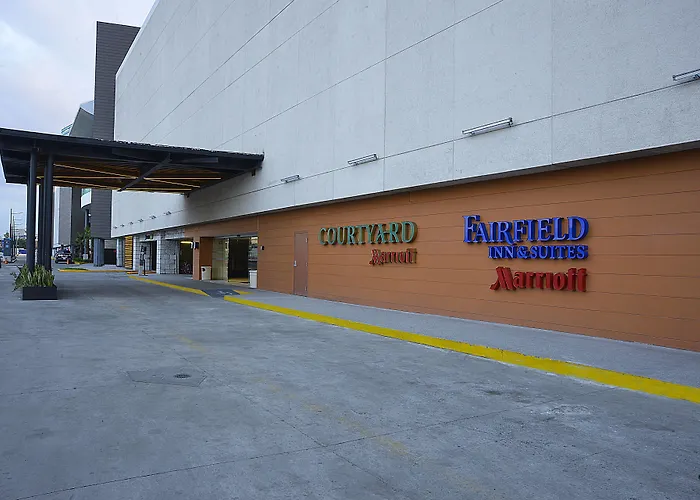 3 star hotel: Fairfield Inn & Suites By Marriott Mexico City Vallejo