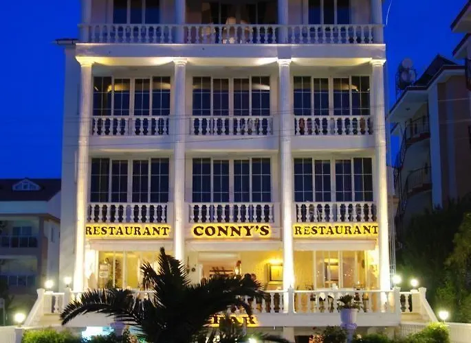 Ping Pong hotel: Conny'S Hotel (Adults Only)