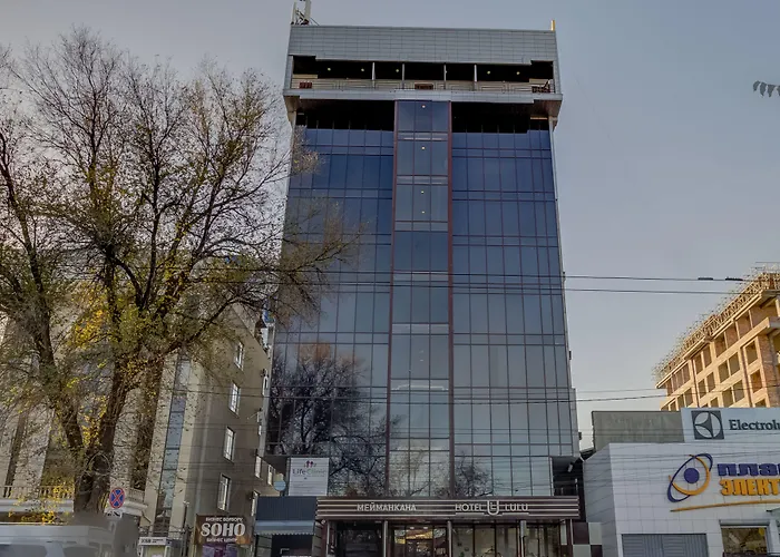 Hotel with view: Hotel Lulu