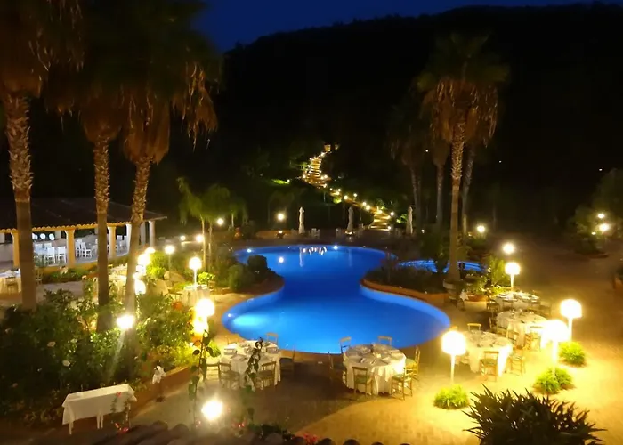 Hotel Porto Pirgos