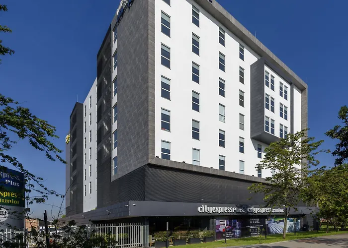 City Express Plus By Marriott Aeropuerto