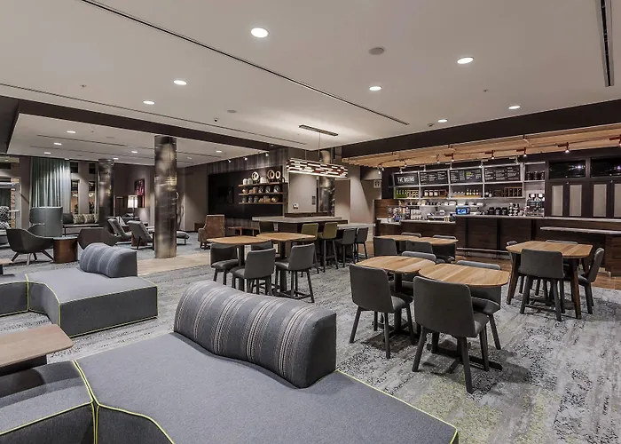 Courtyard By Marriott