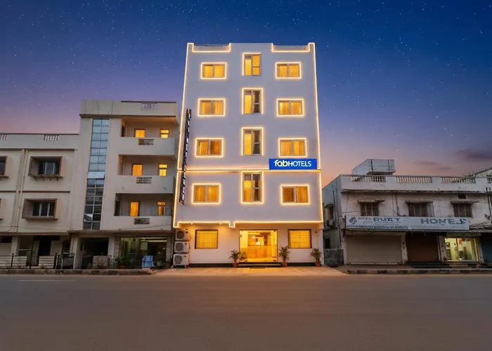 Cheap hotels Fabhotel Taj Residency