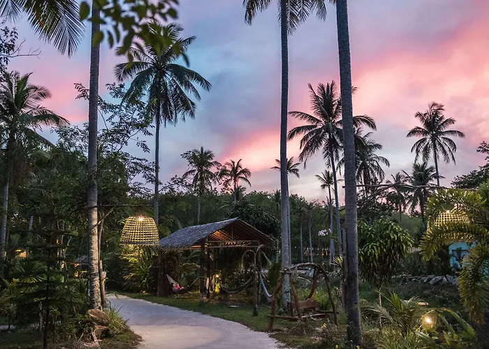 Luxury hotel only: Wonderland Healing Center