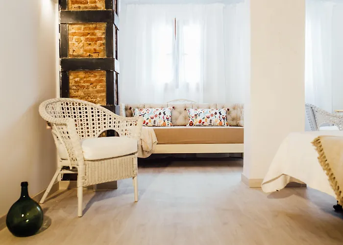 Hotel cerca del aeropuerto: Ottoh Charm Stay