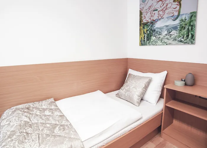 Alibi Hostel