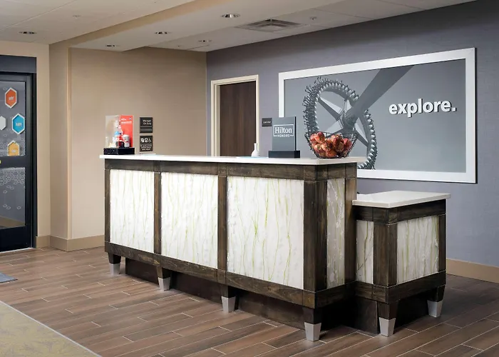 Waterpark hotel: Hampton Inn & Suites San Antonio Lackland Afb Seaworld