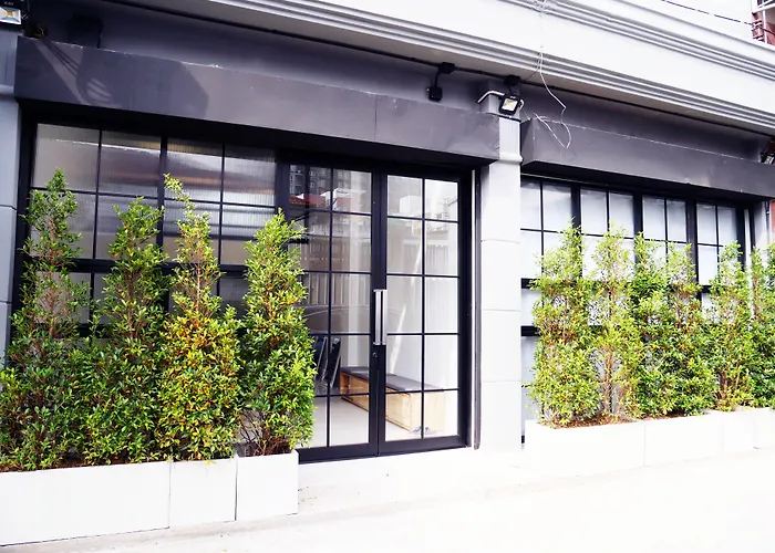 Hotel dichtbij College: The Companion