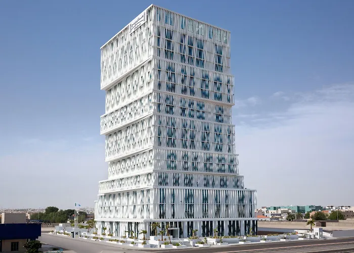 Trip to College Staybridge Suites Al Khobar By Ihg
