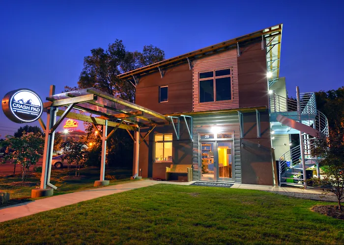 Crash Pad: An Uncommon