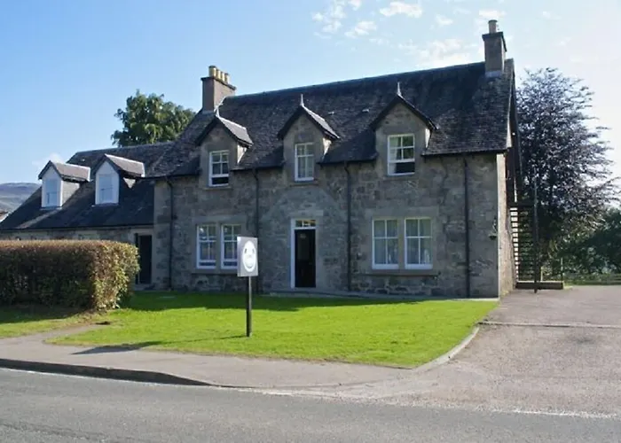 Loch Ness Guest House