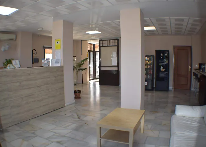 Cheap hotels Hostal Alamare