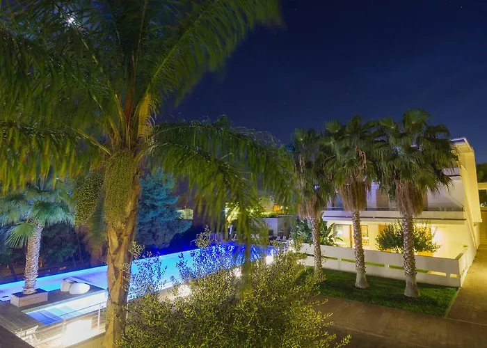 Resort: Kamena Residence