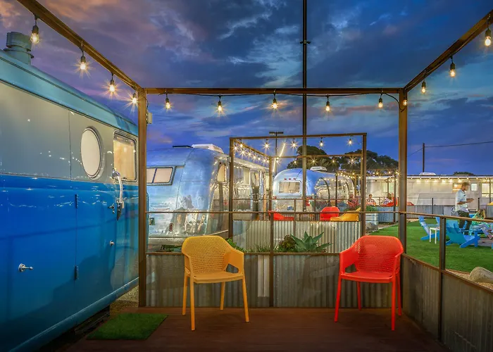 Hotel with view: Waypoint Ventura