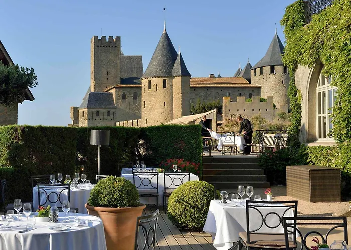 Hotel with pool: Hotel De La Cite Carcassonne - Mgallery Collection