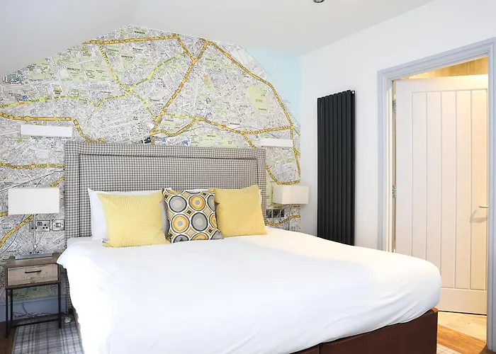 Cairn Hotel&Apartments