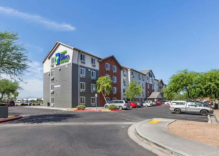 Trip to College Extended Stay America Select Suites - Phoenix - West