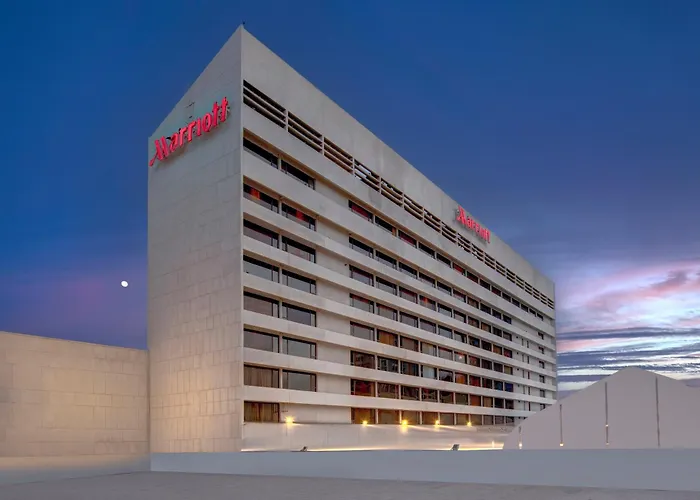 Boutique hotel only: Karachi Marriott Hotel