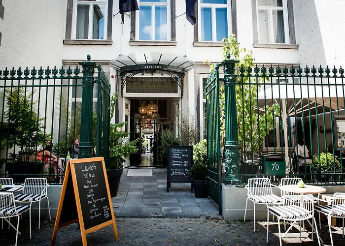Fitz Roy Urban Hotel, Bar And Garden