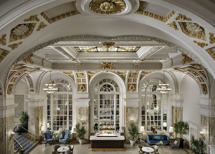 Luxury hotel only: The Hermitage Hotel