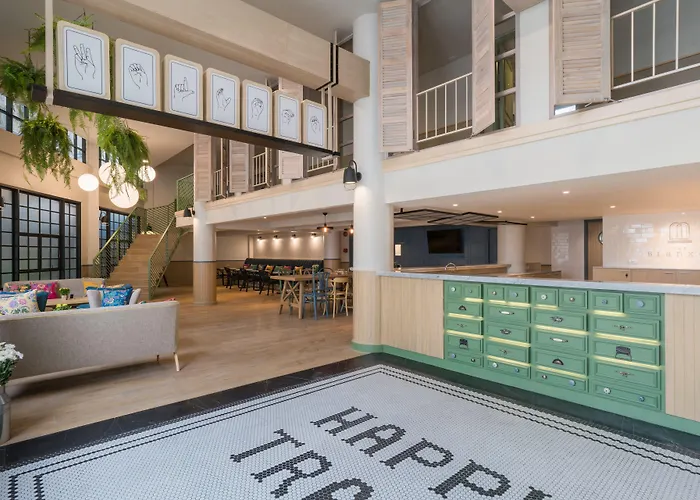 5 star hotel: The Blanket Hotel Phuket Old Town