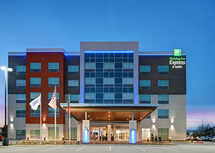 Holiday Inn Express & Suites Memorial - Citycentre By Ihg