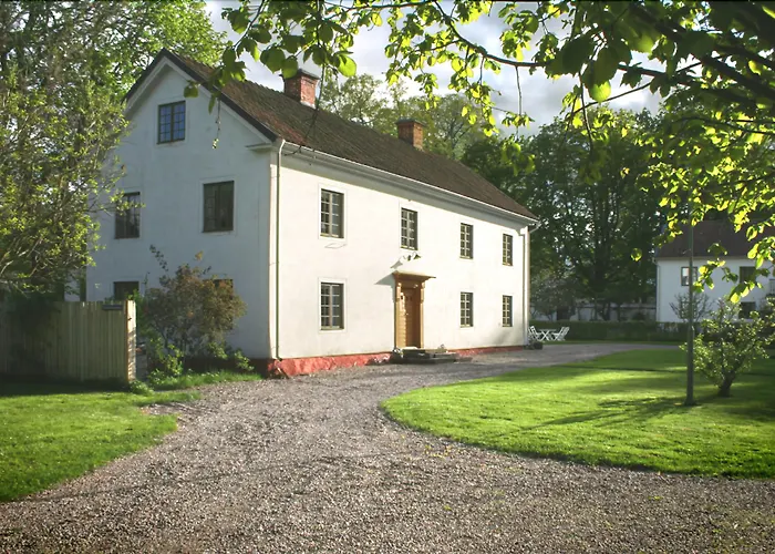 l Dahlstroemska Garden