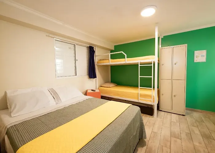 Bela Curitiba Hostel
