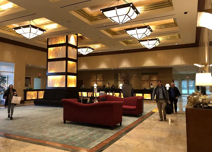 Waterpark hotel: True 1Br Balcony Suite With Strip View At Mgm Signature