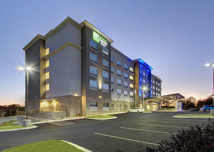 Trip to College Holiday Inn Express & Suites Charlotte Southwest By Ihg