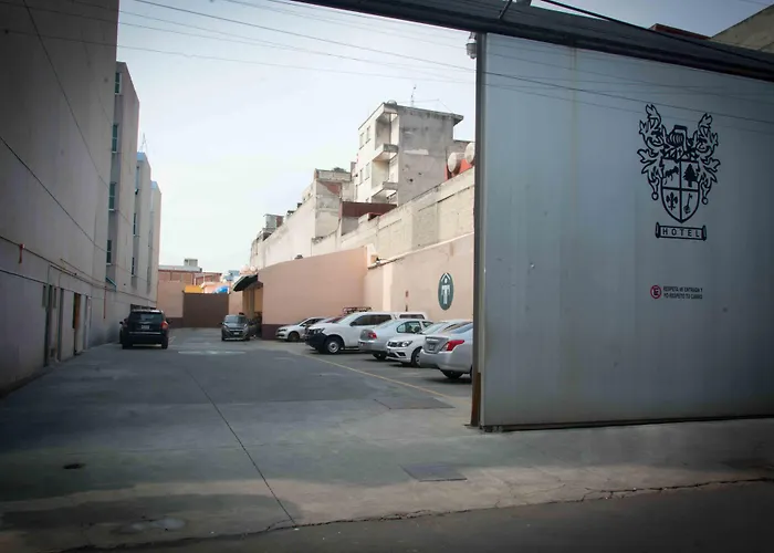 Cheap hotel: Hotel Antas