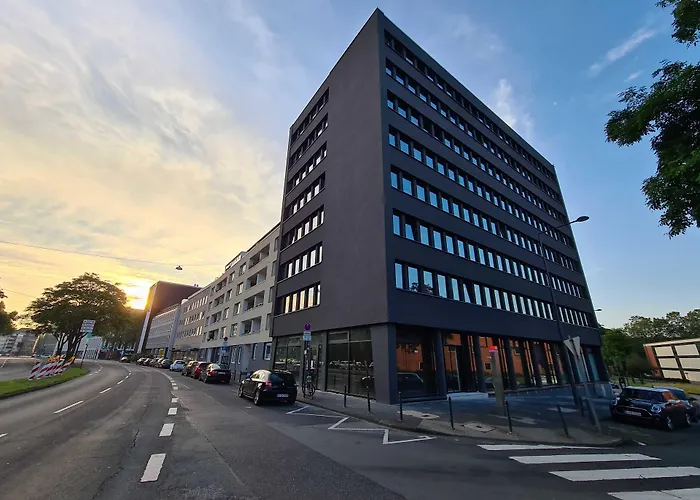 Hotel: Koncept Hotel International