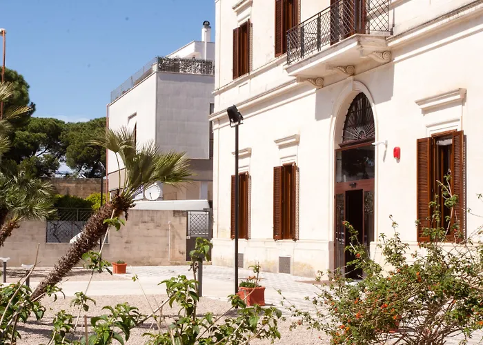Lobby Collective - Lecce