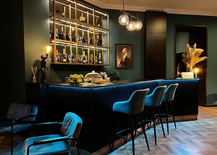 Rumor Rooms