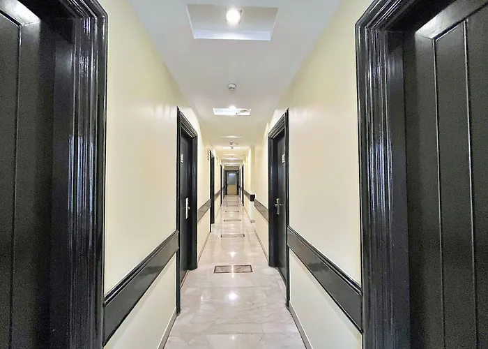 The Oakland Plaza - Nehru Place By Orion Hotels
