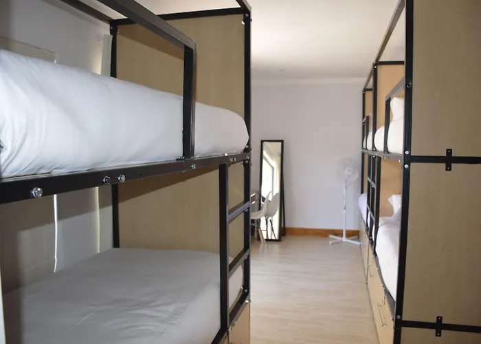 Herberg: Explorer Backpackers