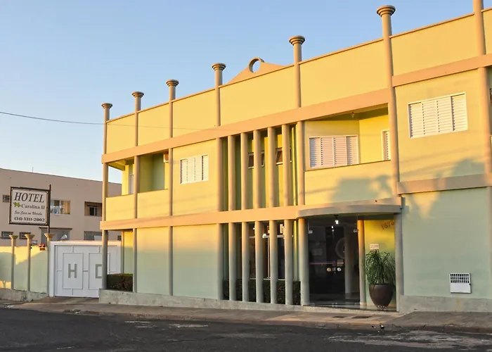 Hotel barato: Hotel Carolina 2 - próximo a Universidade de Uberaba uniube - ao Aeroporto Fórum De uberaba - hospital Mario Palmeirio ao Hospital São Marcos e hospital Regional
