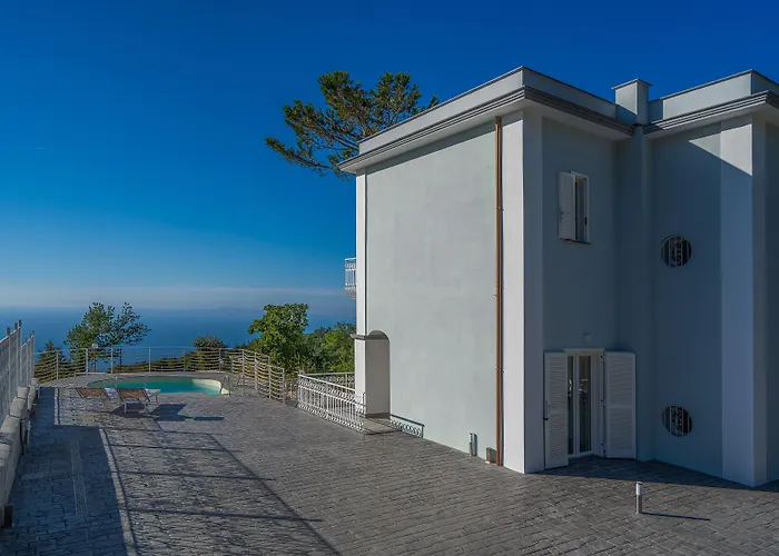 Hotel con vista: Villa Ariele