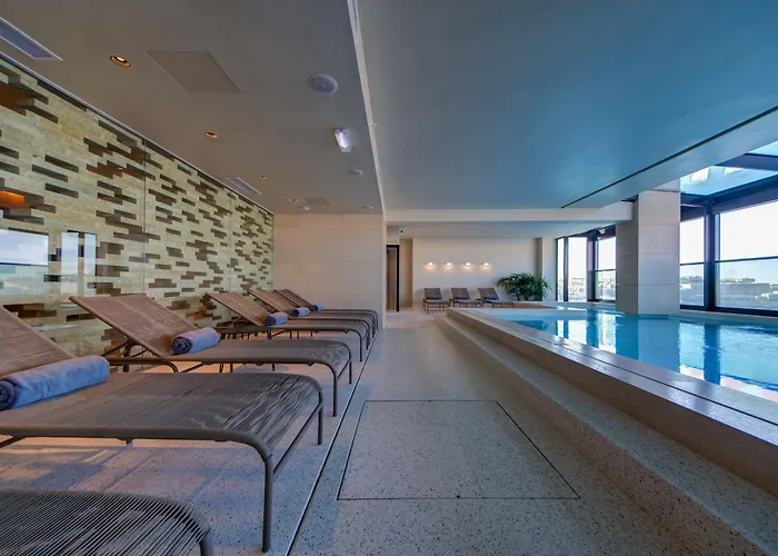 Land'S End, Boutique Hotel