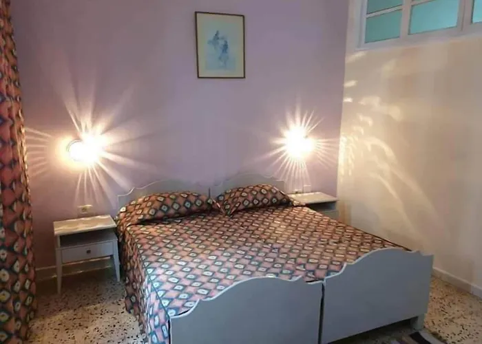 Hotel pres du College: Rimel El Corniche