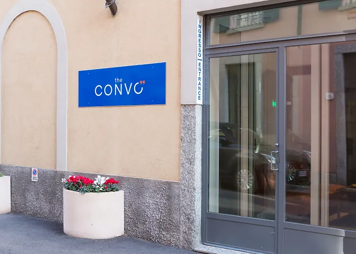  Convo Lake Como