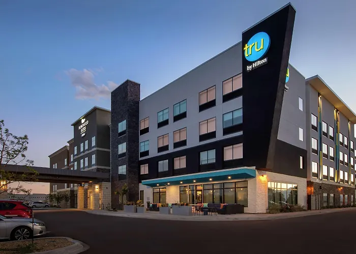 Tru By Hilton Airport Tower Road