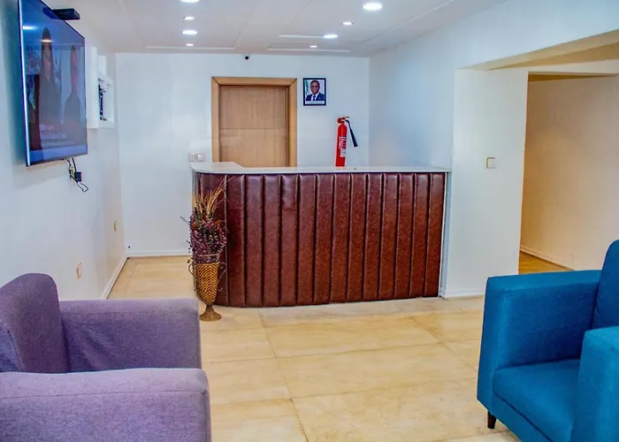 Pet Friendly hotel: Adun Suites