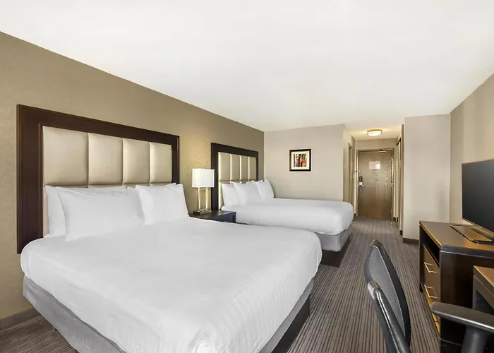 Best Western Plus Waterfront Hotel