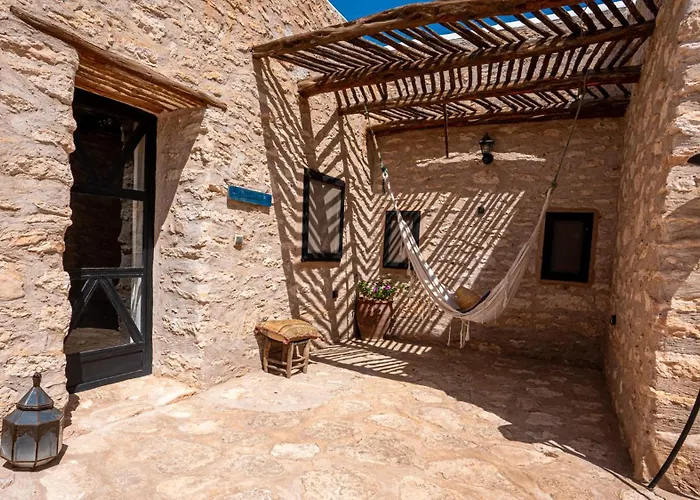 Guests house Atlantis 12, Maison D'Hotes Et D'Art