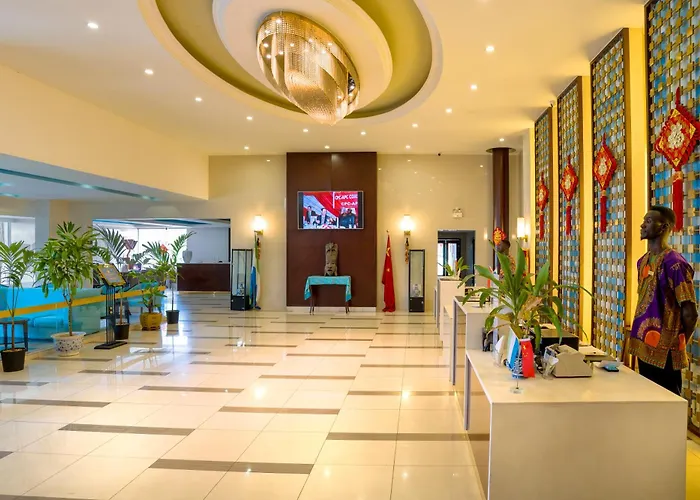 Ping Pong hotel: Bintumani