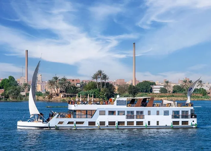 Hotel boutique: Sonesta Dahabeya Amirat II - Nile Cruise Ship From Luxor To Aswan 4 Nights
