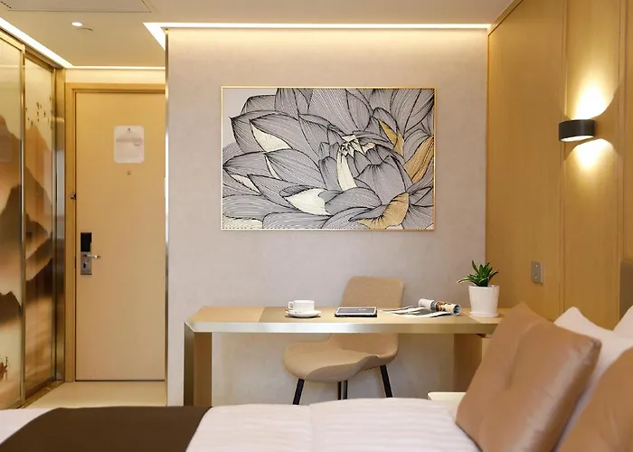 Hotel: B P International