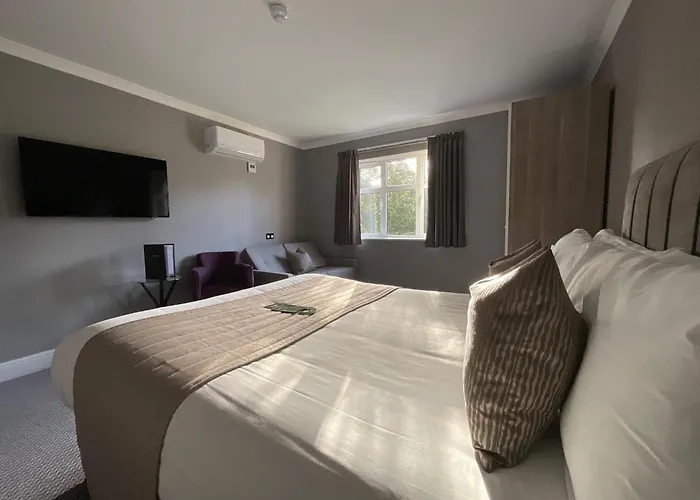 Romantic hotel: The Riverside