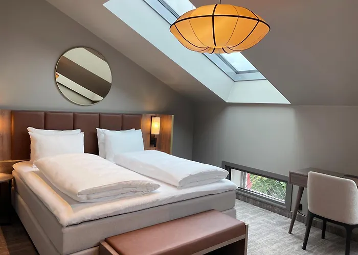 Hôtel 4 étoiles: Karl Johan Hotel